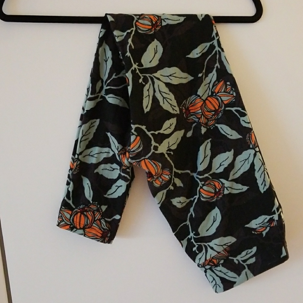 💜 NEW Flower LulaRo Leggings One Size OS
